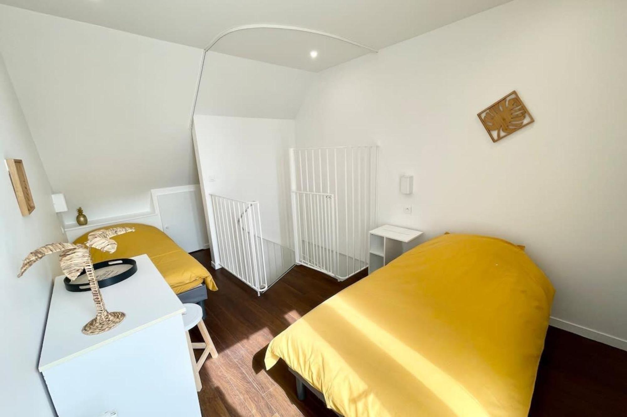 Maisonnette De Charme Refaite A Neuf Vue Mer ギデル エクステリア 写真